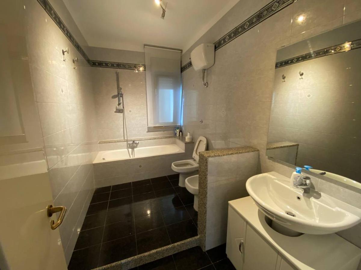 Fronte Mare By Apulia Accommodation Bari Ngoại thất bức ảnh