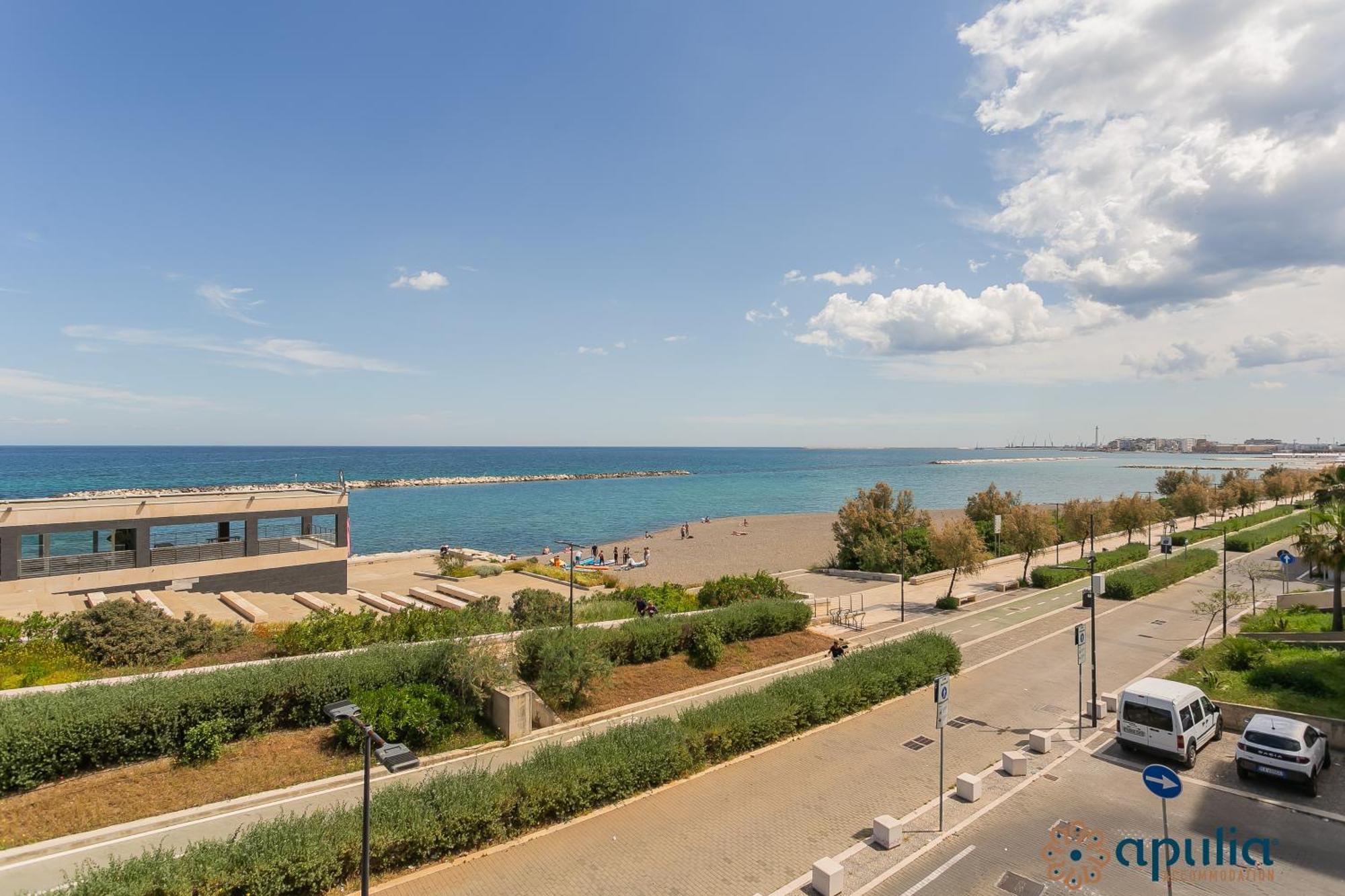 Fronte Mare By Apulia Accommodation Bari Ngoại thất bức ảnh
