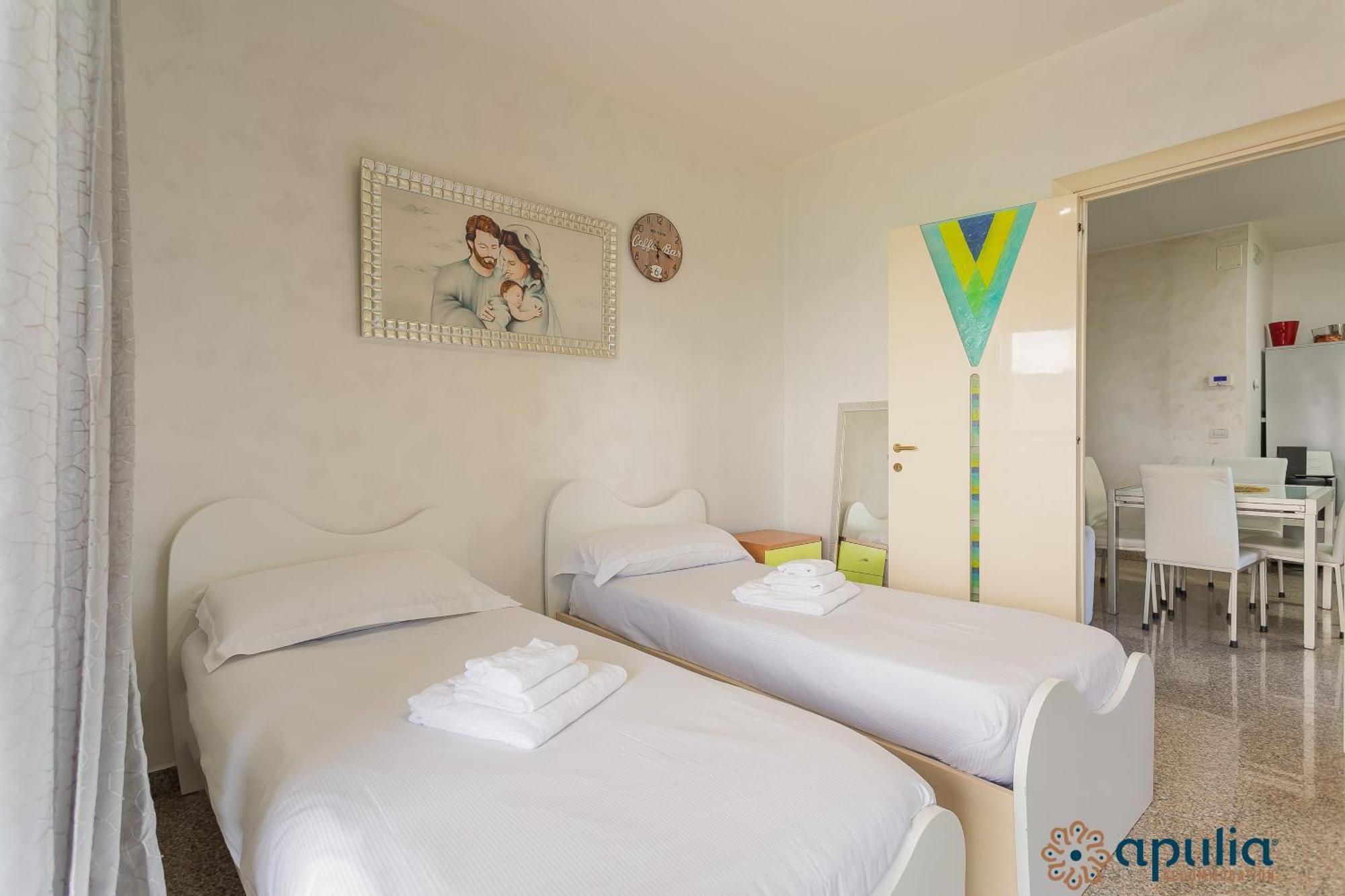 Fronte Mare By Apulia Accommodation Bari Ngoại thất bức ảnh