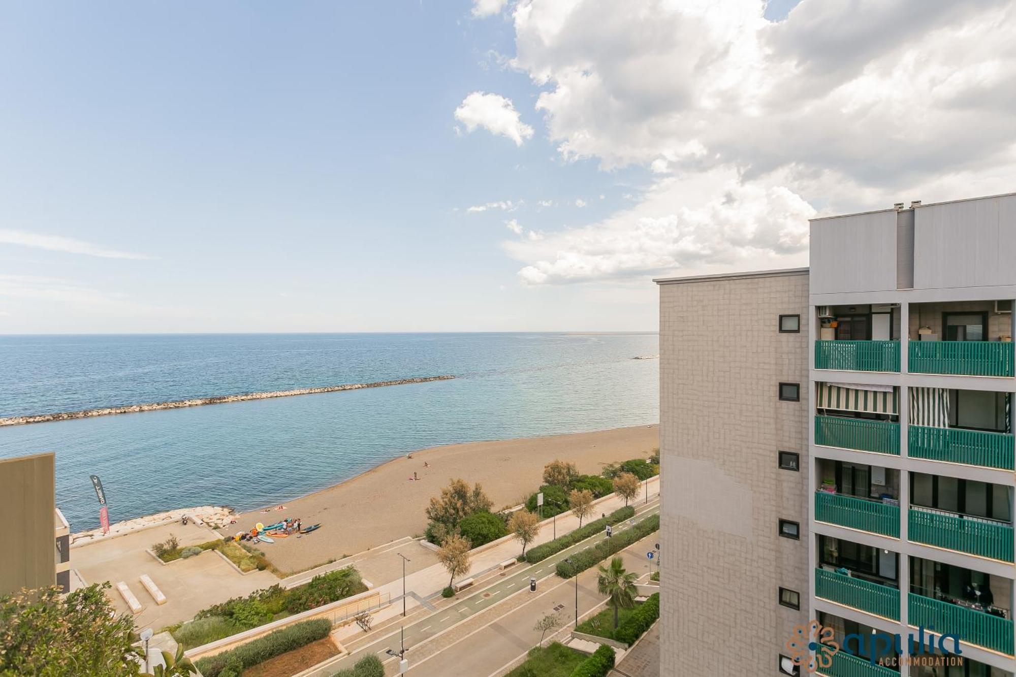 Fronte Mare By Apulia Accommodation Bari Ngoại thất bức ảnh