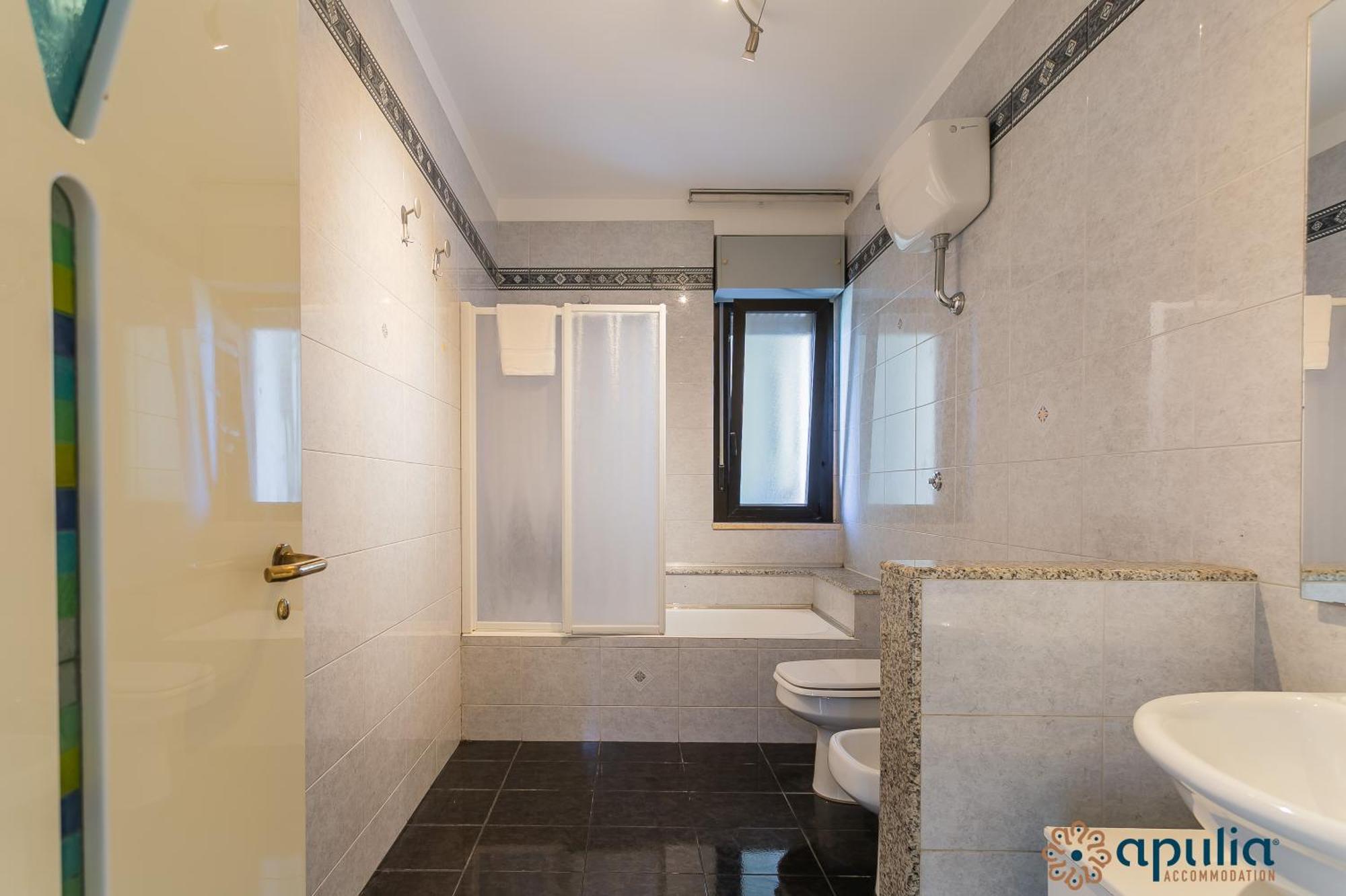 Fronte Mare By Apulia Accommodation Bari Ngoại thất bức ảnh